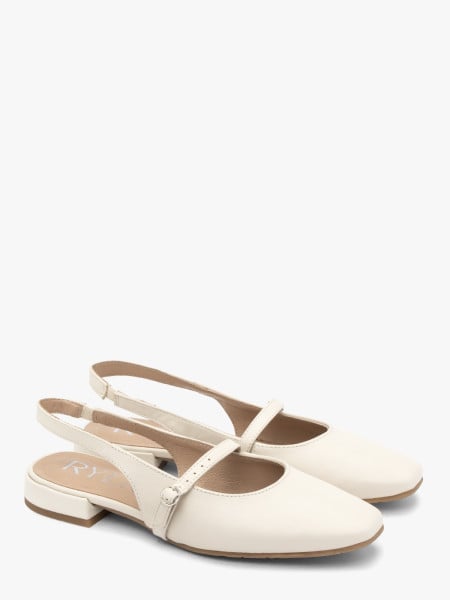 Kremowe czółenka slingback