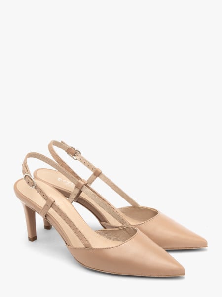 Beżowe czółenka typu slingback