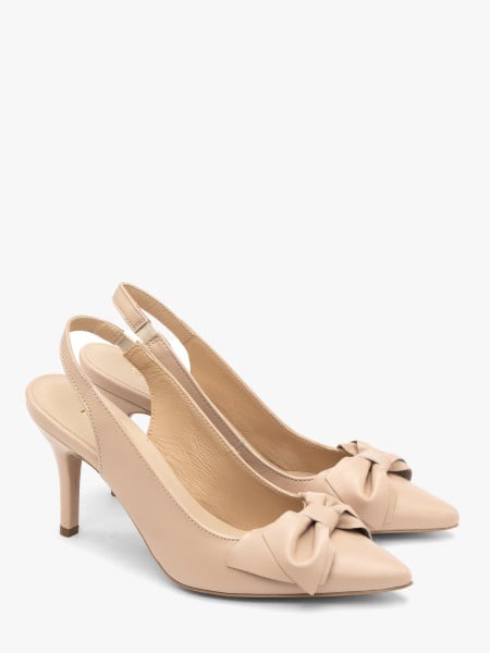 Czółenka typu slingback z kokardką