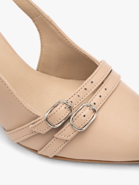 Czółenka slingback z dekoracyjnymi paskami