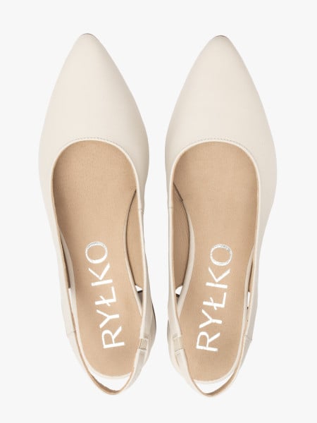 Kremowe czółenka slingback bez pięty